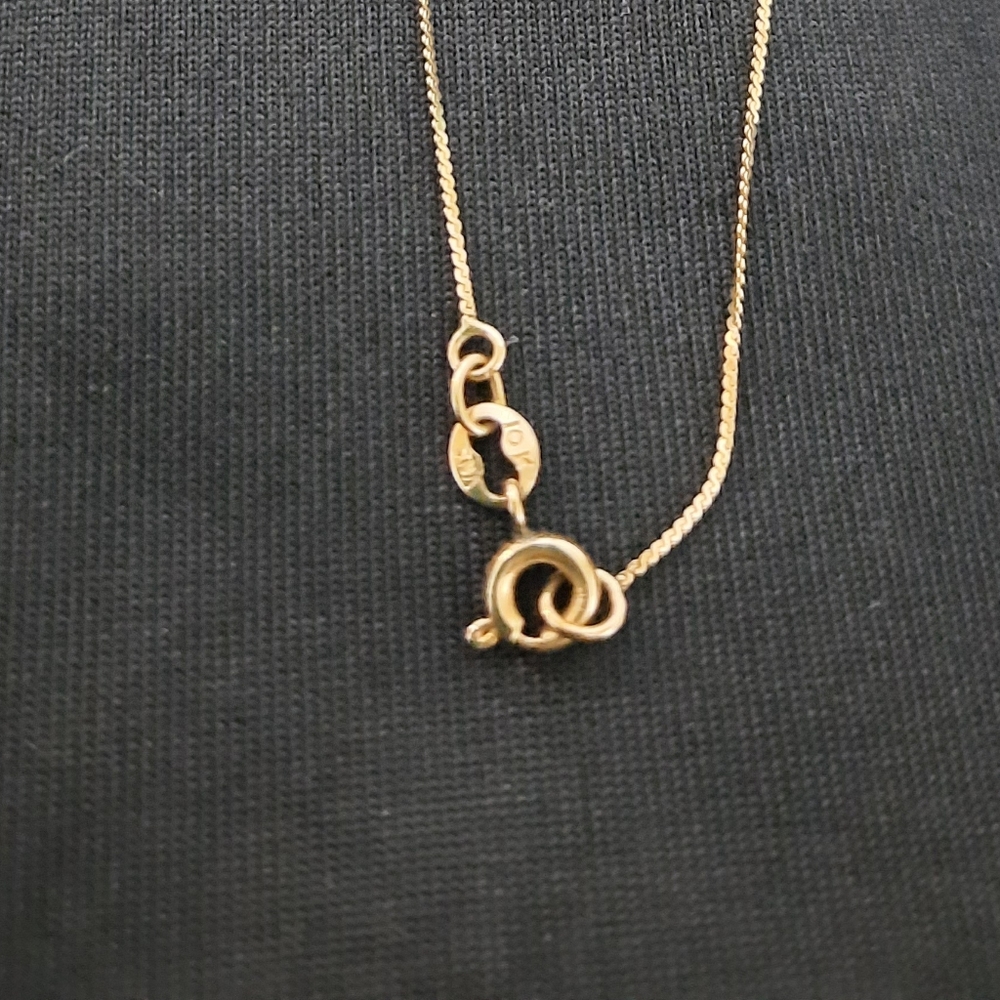 10K Yellow gold
